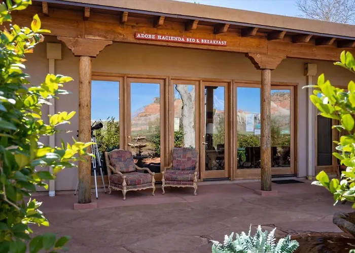 King With Shared Hot Tub - Breakfast Included Apartment